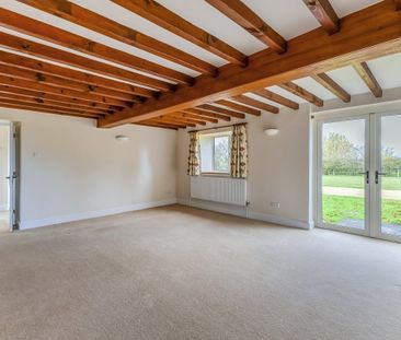 4 bedroom barn to rent - Photo 6