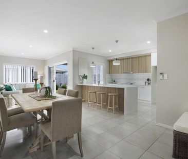 17 Cardwell Circuit, Thornlands QLD 4164 - House For Rent | Domain - Photo 2