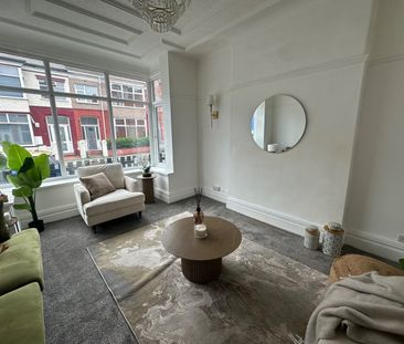 4 Bed Terraced House, Parkside, CH44 - Photo 1