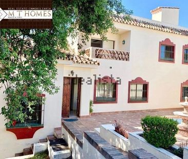 Alquiler de casa o chalet independiente en Elviria - Photo 3