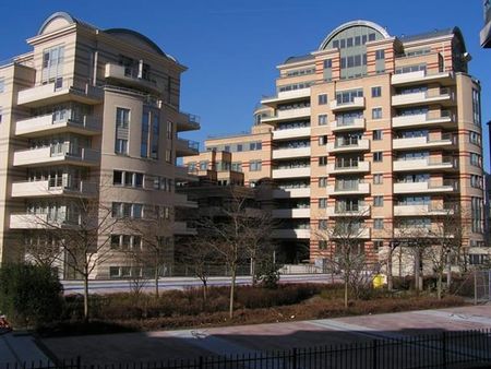 Appartement te huur - Photo 2