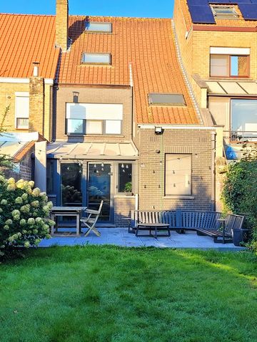 Gezellig huis met praktische ligging - Foto 5