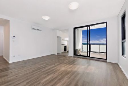 2 bed 2 bath-1306 - Photo 2