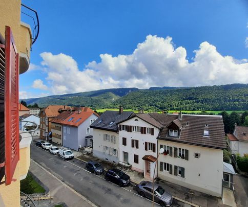 St-Imier, Beautiful 4.5 room apartment with balcony - ideally located - Photo 1