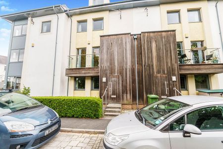6 bedroom terraced house to rent - Photo 5