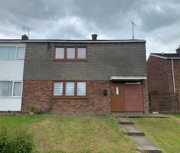 Hilton Avenue, Aylesbury, HP20 - Photo 3
