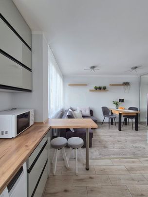 Top lokalizacja, Ciche, Tramwaje, Autobusy - Photo 1