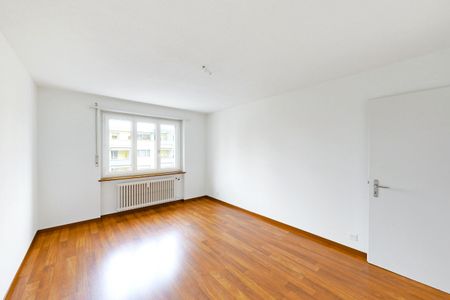 Living near Lake Lucerne - Photo 2