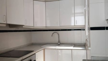 Piso de alquiler en Sant Francesc - Photo 3