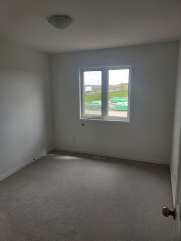 For Lease - 20 West Mill Street, North Dumfries, Ontario - Photo 4