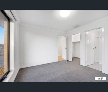 28 Charles Street, Wallan, Vic 3756 - Photo 5