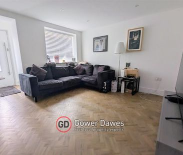 Mill Lane, Grays - - Photo 3