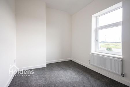 2 bedroom semi-detached house to rent - Photo 3