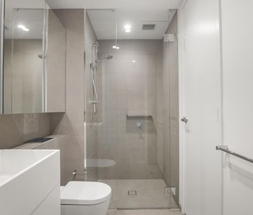 4105 / 70 Southbank Boulevard - Photo 3
