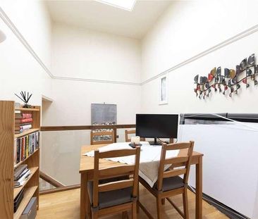 Surbiton Hill Road, Surbiton, KT6 - Photo 2