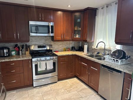 For Lease - 29 Tormore Drive, Richmond Hill, Ontario - Photo 5