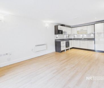 2 bedroom flat to rent - Photo 3