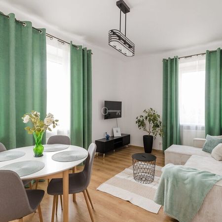 Zamknięte osiedle | Patio z fontannami - Zdjęcie 5