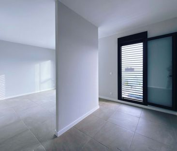 Semi-Detached House in Riviera del Sol - Photo 2