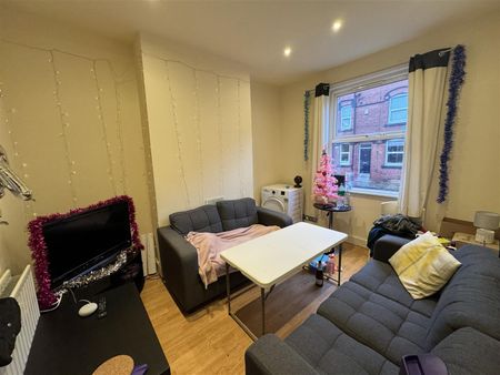 Granby Grove, Headingley, LS6 3BE, Leeds - Photo 2
