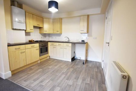 2 bedroom terraced house to rent - Photo 5