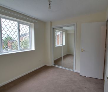 Ash Drive, Swadlincote - Photo 2