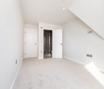 2 bed apartment to rent in Danecourt Road, Parkstone, BH14 - Photo 3