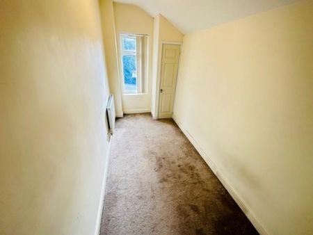 3 bedroom House To Let - Photo 3
