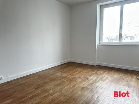Location Appartement 2 pièces 87m² LORIENT 56100 - Photo 4