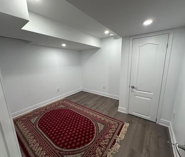 For Lease - 3165 Owls Foot Drive, Mississauga, Ontario - Photo 3