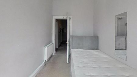 5 bedroom flat to rent - Photo 4