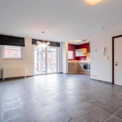 Appartement te huur - Photo 1