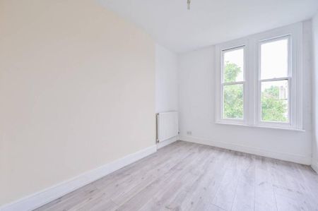 6 bedroom semi-detached house to rent - Photo 5