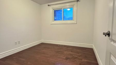 For Lease - 5 Hammond Crescent, New Tecumseth, Ontario - Photo 4