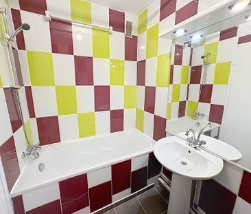 Appartement T4 NEUILLY SUR MARNE à louer - Photo 2