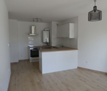 Location Appartement 3 pièces 57m² FONTAINEBLEAU 77300 - Photo 5