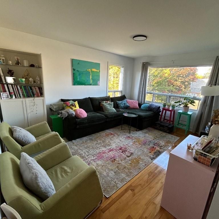 5 1/2 lumineux cartier familial - Photo 1