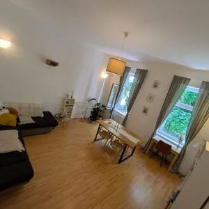 2-Zimmer-Altbauwohnung in 1090 Wien - zentral, ruhig & mit Charme - Foto 1