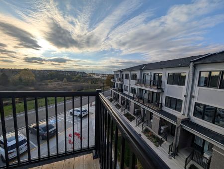 For Lease - 150 Matawin Lane, Richmond Hill, Ontario - Photo 2