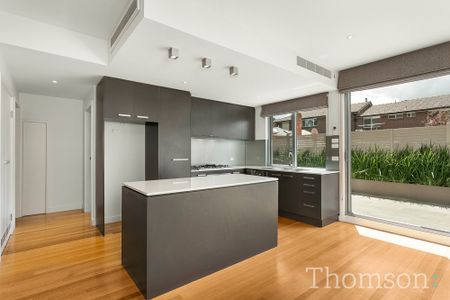 9B Wattletree Road ARMADALE - Photo 3