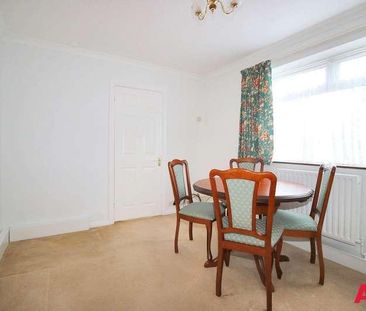 Lexington Way, Upminster, RM14 - Photo 5