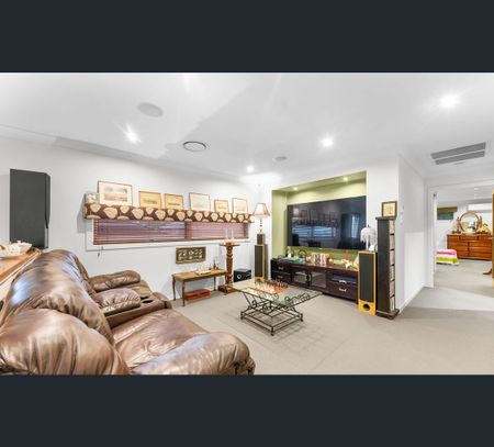 34 Forrestal Cct, North Lakes, Qld 4509 - Photo 3