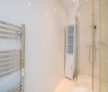 3 bedroom apartment to rent - Photo 6