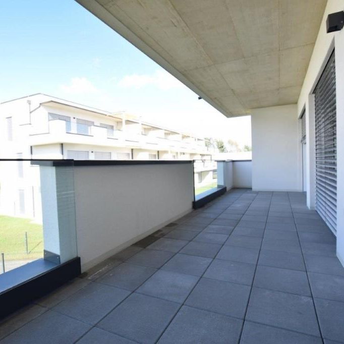 COPACABANA – 58m² -neuwertige 3 Zimmer Wohnung – großer Balkon und Carport - Photo 1