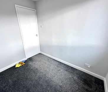 Prenton Village Road - Photo 2