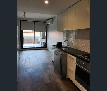 Unit 118/2 Gillies St, Essendon North, Vic 3041 - Photo 2