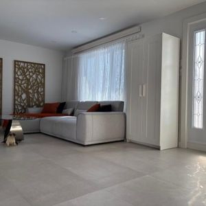 MAISON A ÉTAGES - DATE ARRIVÉE À DISCUTER - Photo 2