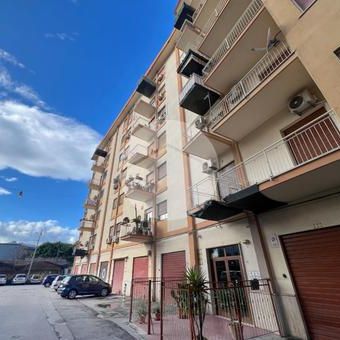 Bilocale in affitto - Photo 1