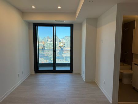 For Lease - 35 Parliament Street Unit# 1608, Toronto, Ontario - Photo 2