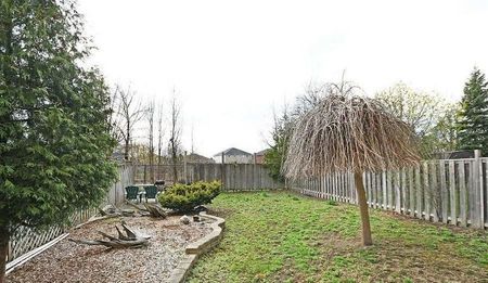 For Lease - 44 Rotherglen Court, Brampton, Ontario - Photo 5